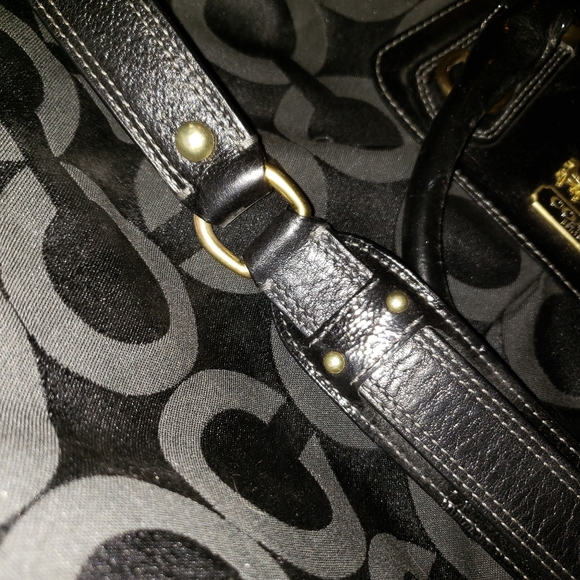 COACH Jacquard Handbag - Picture 15 of 16